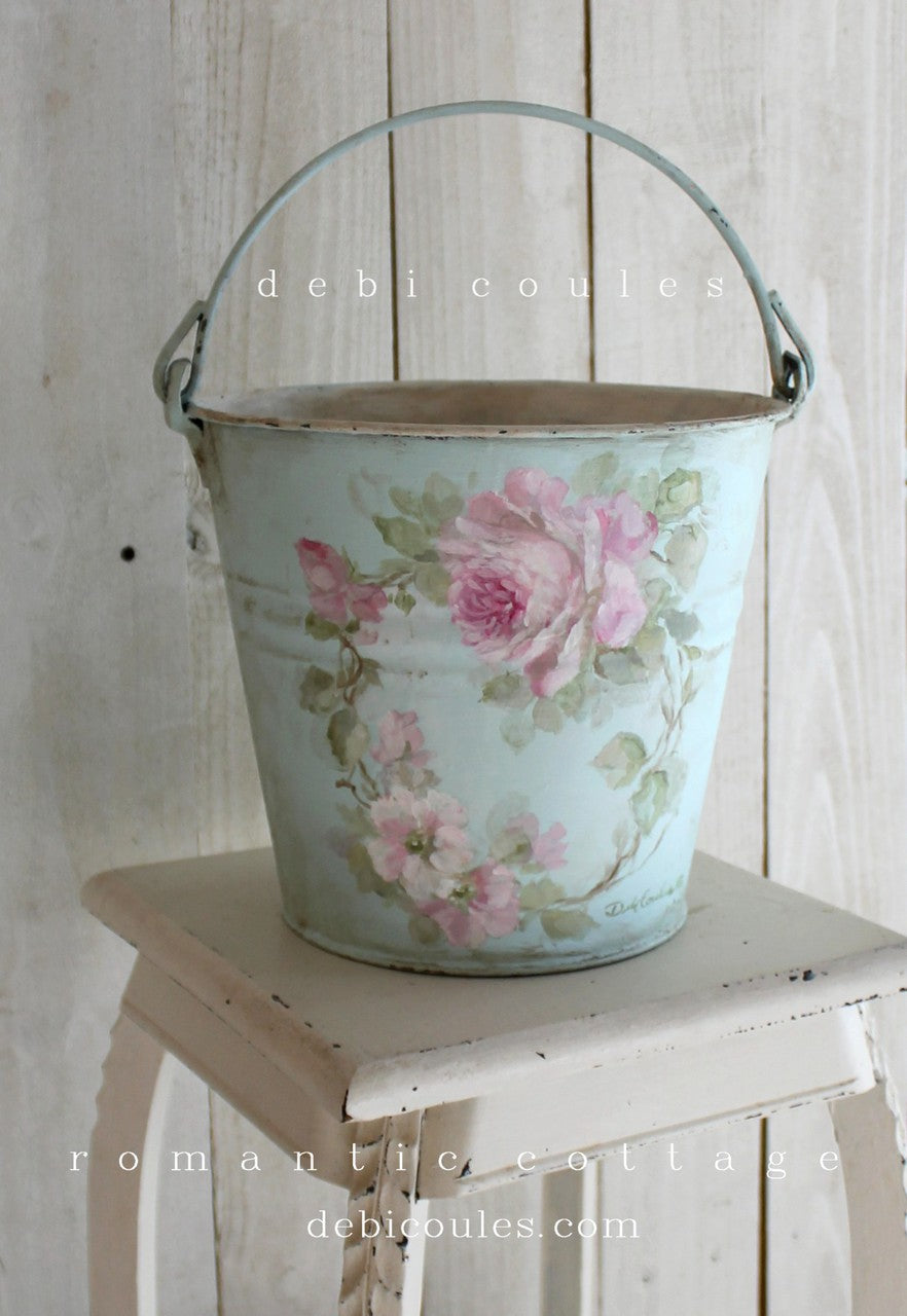 Shabby Vintage Roses Bucket