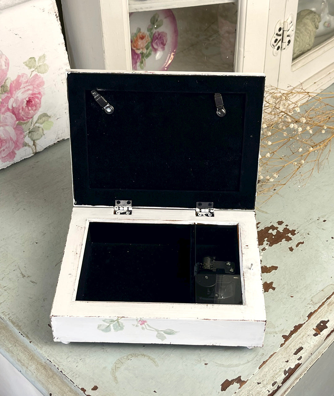 Vintage Hand Painted Roses on Glass Keepsake Music Box – What a Wonderful World – Original by Debi Coules