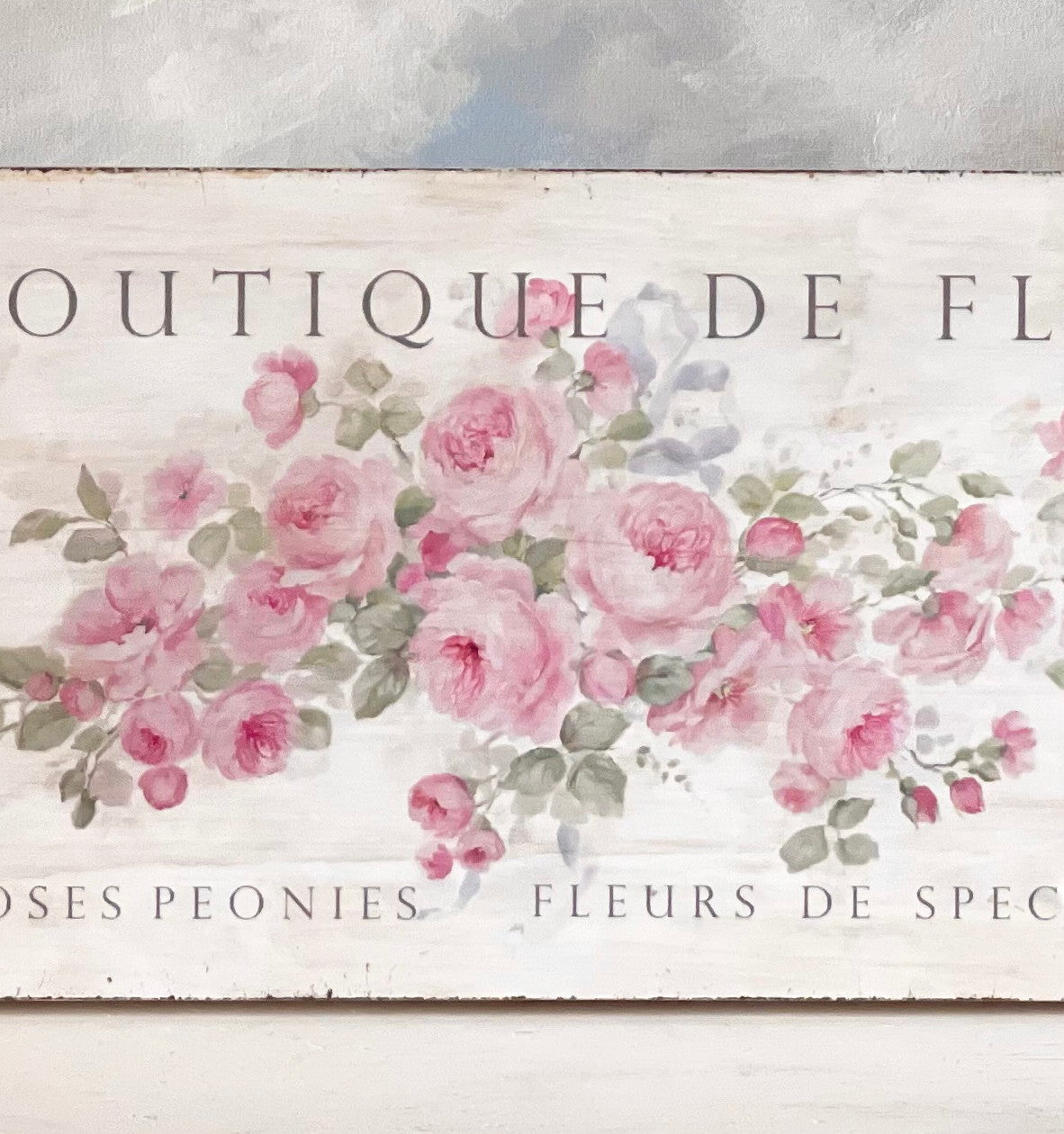 Petit Pichet ancien à motif floral en faïence signé Monselice - Label Petit Pichet ancien à motif floral en faïence signé Monselice - Label